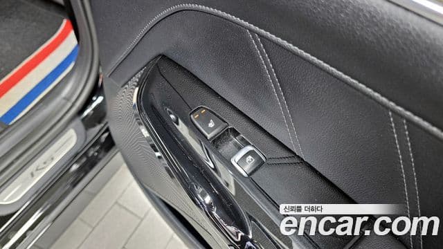 Kia K5 гибрид 3세대 Signature, 2022 19