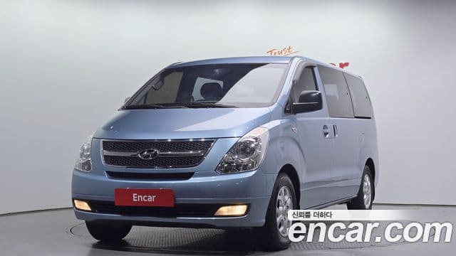 Hyundai Grand Starex CVX Luxury, 2011 1