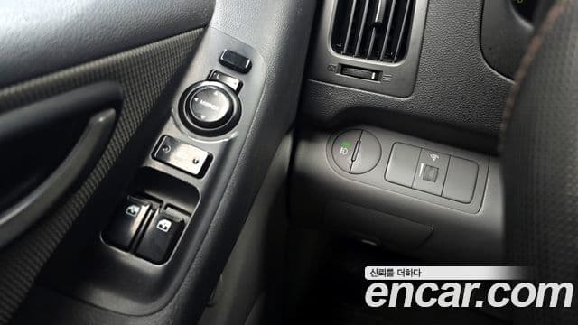 Hyundai Grand Starex CVX Luxury, 2011 17