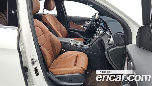 Mercedes-Benz GLC-класс X253 GLC300e 4MATIC купе, 2021 12