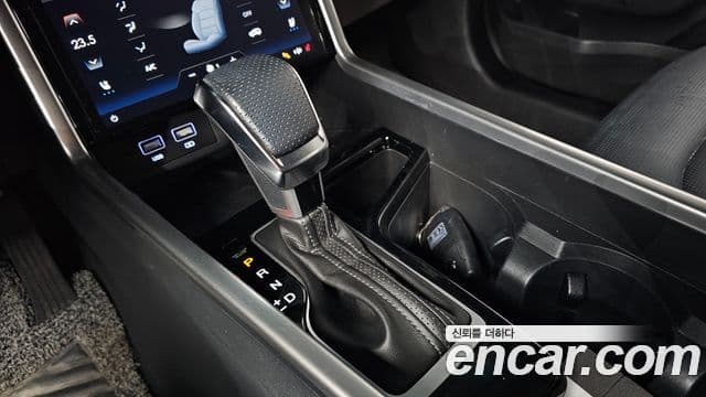 KG모빌리티(SsangYong) Torres T7, 2023 9