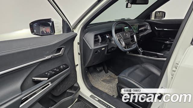 KG모빌리티(SsangYong) Torres T7, 2023 11