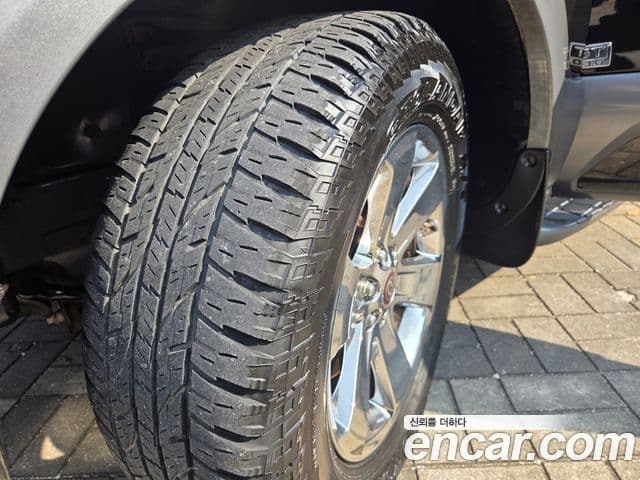 Kia Mohave 4WD KV300, 2014 19