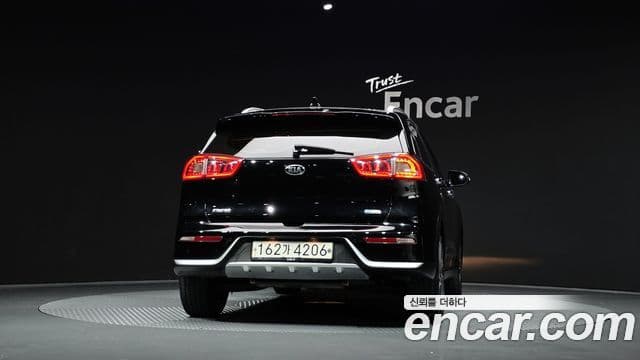 Kia Niro Noblesse, 2017 4