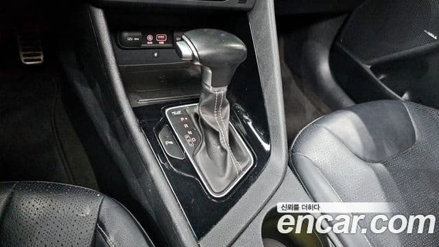 Kia Niro Noblesse, 2017 9