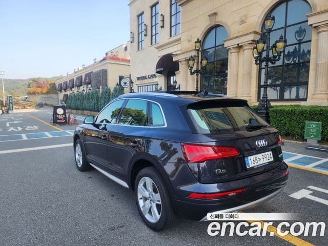 Audi Q5 (FY) Premium, 2020 2