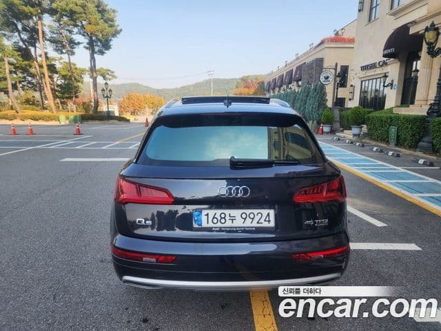 Audi Q5 (FY) Premium, 2020 4