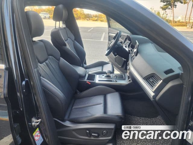 Audi Q5 (FY) Premium, 2020 17