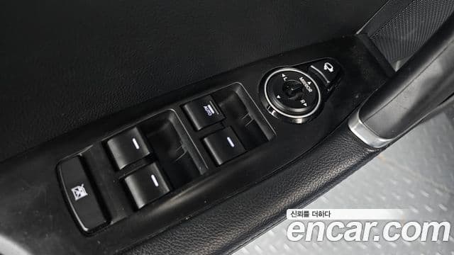 Hyundai i40 살룬 PYL, 2015 16