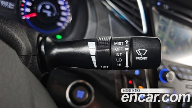 Hyundai i40 살룬 PYL, 2015 18