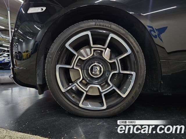 Rolls-Royce 레이스 6.6 чёрный эмблема, badge, 2019 4