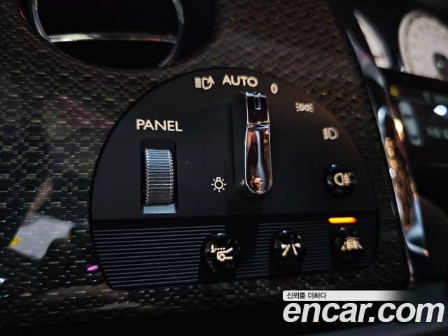 Rolls-Royce 레이스 6.6 чёрный эмблема, badge, 2019 16