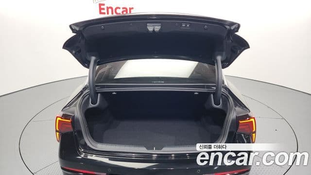 Kia The / новый New K5 3세대 Signature, 2024 20