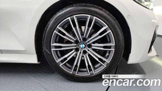 BMW 3시리즈 (G20) 320i M Sport, 2022 все фото