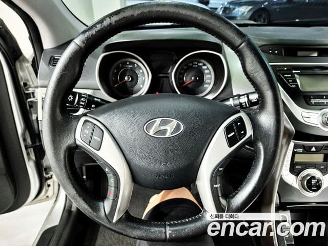 Hyundai Avante MD Luxury, 2012 8