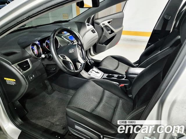 Hyundai Avante MD Luxury, 2012 12