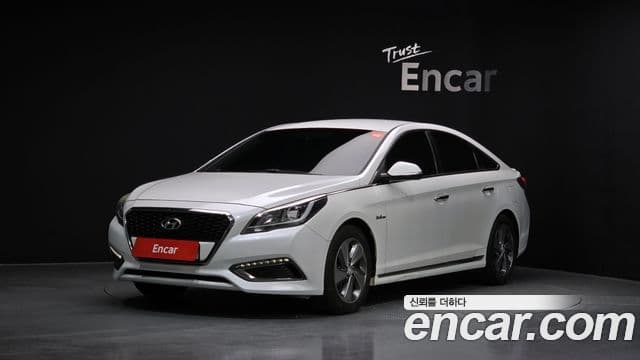 Hyundai LF Sonata гибрид Premium, 2017 1