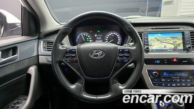 Hyundai LF Sonata гибрид Premium, 2017 13