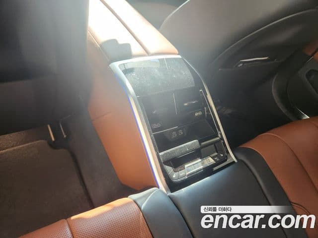 BMW 8시리즈 (G15) M850i xDrive Gran Coupe, 2023 9