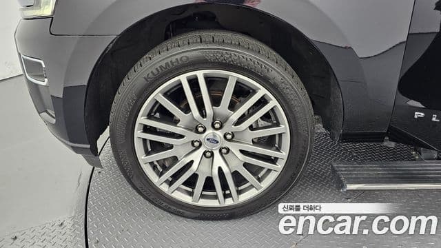 Ford 익스페디션 7인승, 2022 все фото