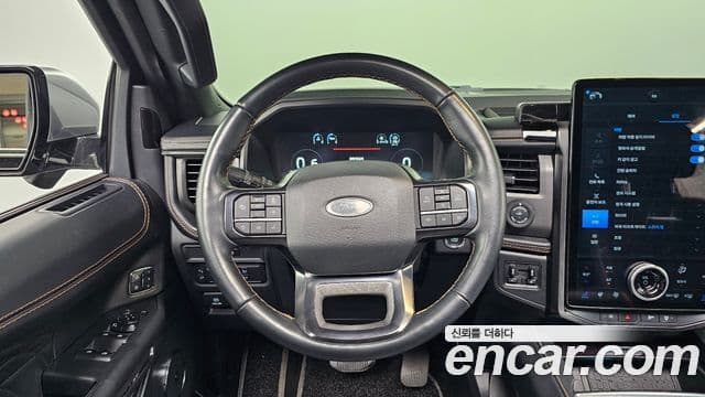 Ford 익스페디션 7인승, 2022 13