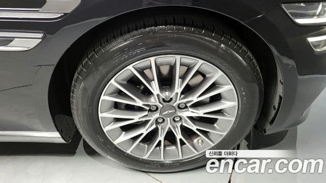 Genesis G80 (RG3) бензин 2.5 турбо AWD, 2021 все фото