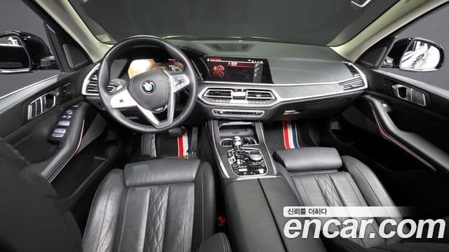 BMW X7 (G07) xDrive 40d Design Pure Excellence 6인승, 2022 7