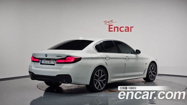 BMW 5시리즈 (G30) 530e M Sport, 2022 2