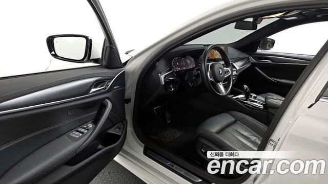 BMW 5시리즈 (G30) 520i M Sport, 2023 10