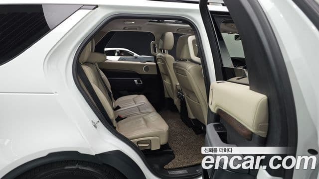 Land Rover Discovery 5 3.0 SD6 HSE, 2019 13