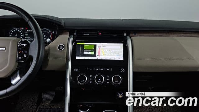 Land Rover Discovery 5 3.0 SD6 HSE, 2019 17