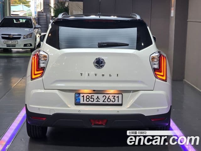 KG모빌리티(SsangYong) Berry New Tivoli Limited Edition, 2021 все фото