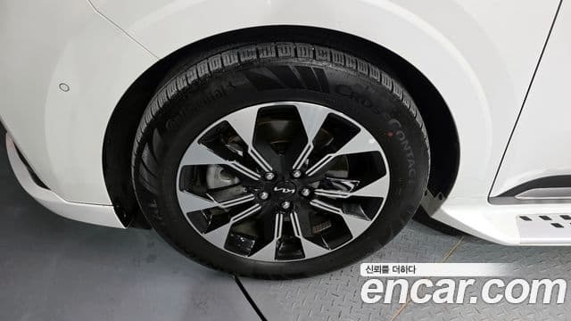 Kia Carnival 4세대 Signature, 2023 все фото