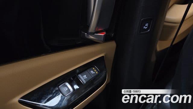 Kia Carnival 4세대 Noblesse, 2023 17