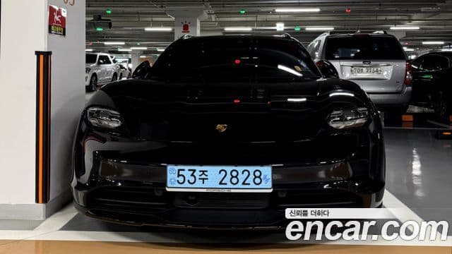 Porsche 타이칸 4S Cross Turismo, 2024 4
