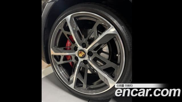 Porsche 타이칸 4S Cross Turismo, 2024 6