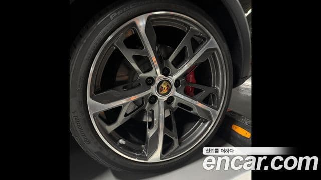 Porsche 타이칸 4S Cross Turismo, 2024 7