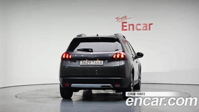 Peugeot 2008 1.5 BlueHDi GT Line, 2020 4