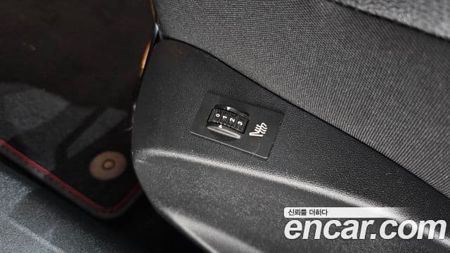 Peugeot 2008 1.5 BlueHDi GT Line, 2020 17