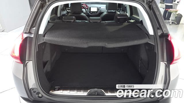 Peugeot 2008 1.5 BlueHDi GT Line, 2020 20