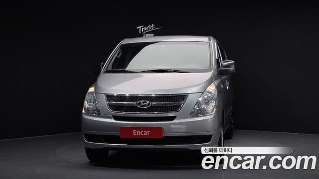 Hyundai Grand Starex CVX Deluxe, 2012 3