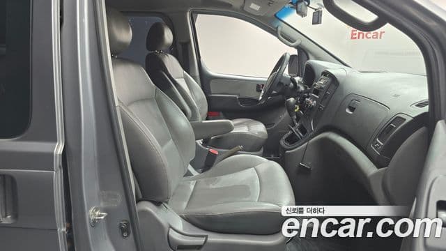 Hyundai Grand Starex CVX Deluxe, 2012 10