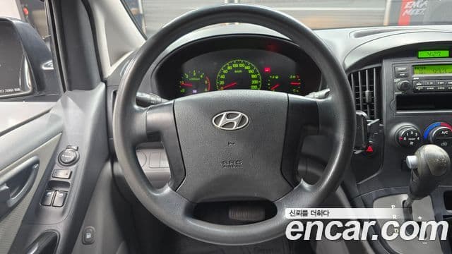 Hyundai Grand Starex CVX Deluxe, 2012 14