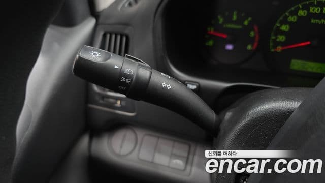 Hyundai Grand Starex CVX Deluxe, 2012 18