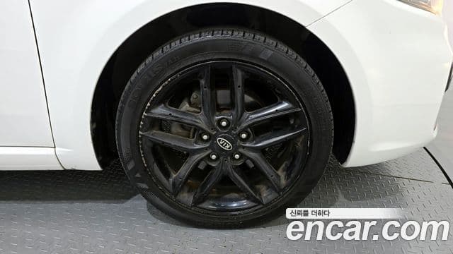 Kia Forte купе Premium, 2010 все фото