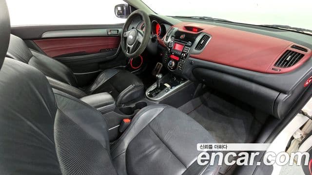 Kia Forte купе Premium, 2010 7