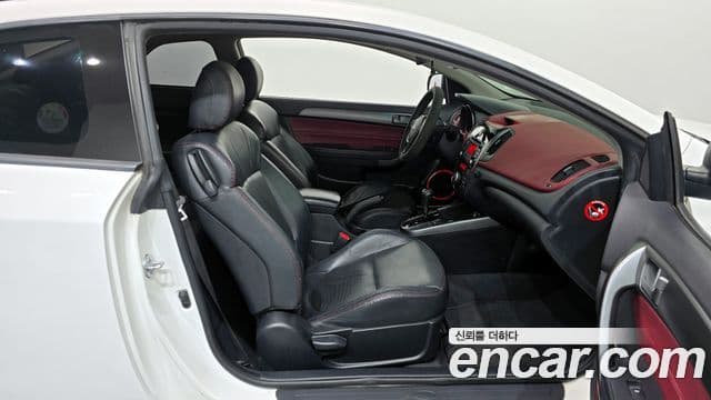 Kia Forte купе Premium, 2010 11