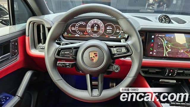 Porsche Cayenne (PO536) 3.0 купе, 2025 13