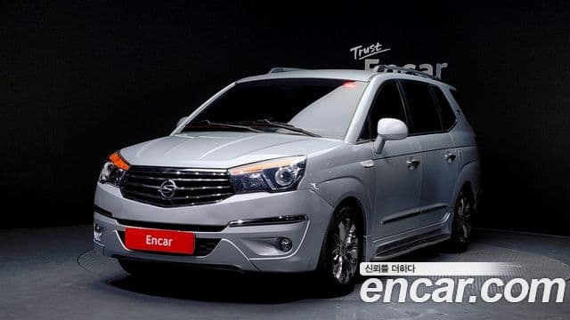 KG모빌리티(SsangYong) Korando 투리스모 4WD TX 9인승, 2016 1