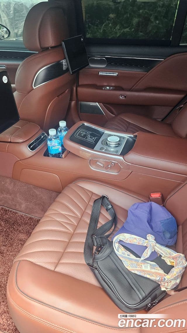 Genesis G90 (RS4) бензин 3.5 турбо AWD, 2025 6